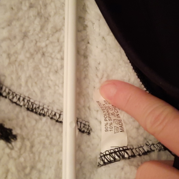 Pants - Picture 4 of 4